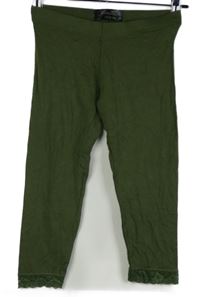 Dámské khaki capri legíny s krajkovým lemem