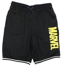Černé sportovní kraťasy s logem Marvel Primark