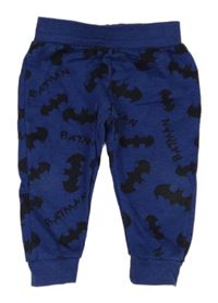 Tmavomodré tepláky s Batmanem