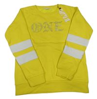 Nové - žluto-bílá mikina s kamínky a nápisem ONE KIDS 