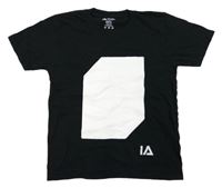 Černé tričko s potiskem Apparel