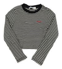 Černo-bílé pruhované crop triko s nápisem DKRD