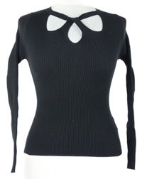 Dámské černé žebrované crop triko s průstřihy 